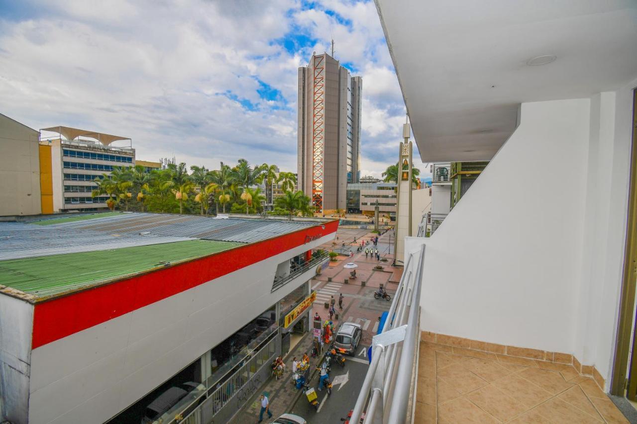 Hotel Toledo Plaza Armenia  Exterior photo